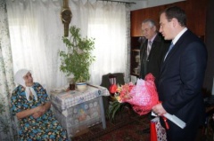 Жительницу станицы Тбилисской поздравили с 90-летием