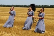 В Тбилисском районе артисты выступают на полях