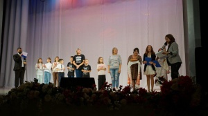 4 ноября 2023 года в рамках плана антинаркотических мероприятий был проведен районный конкурс «Творческое пространство - семья»