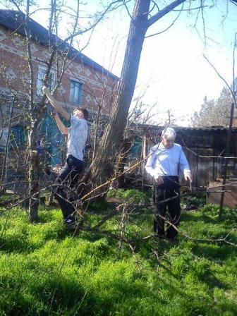 Тбилисские волонтеры поздравили ветерана ВОв с днем рождения