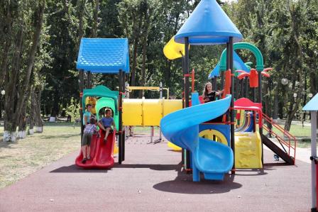 Вениамин Кондратьев посетил парк «75 лет Победы» в хуторе Северокубанском