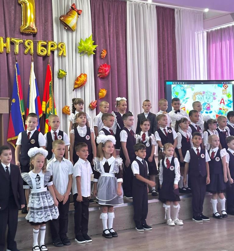 День Знаний отметили в школах Тбилисского района