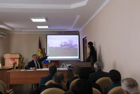 Евгений Ильин жестко раскритиковал работу по наведению порядка в Тбилисском районе