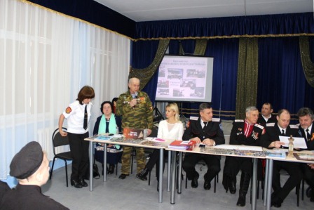 "Памяти павших, будьте достойны!"