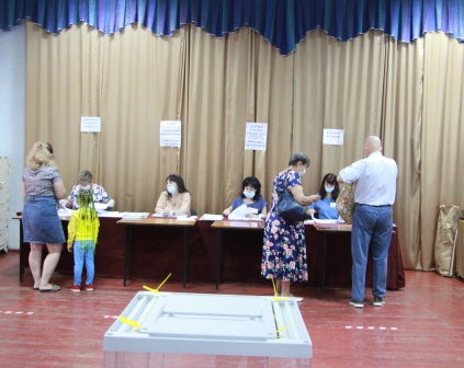 Стартовало досрочное голосование