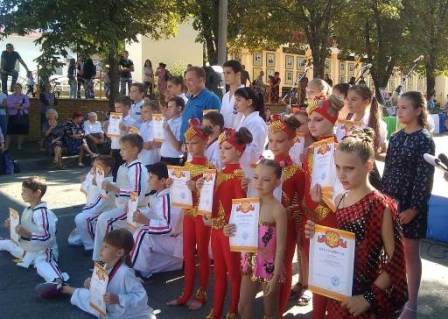 На районном празднике детская библиотека провела литературно-игровую программу для школьников 