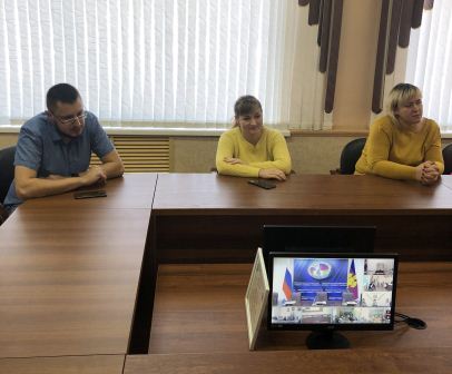 Молодые депутаты Тбилисского района приняли участие во втором лекционном занятии Молодежной школы правовой и политической культуры