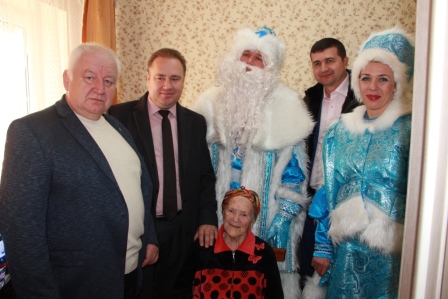 В Тбилисском районе с Новым Годом и Рождеством поздравляют участников Великой Отечественной войны