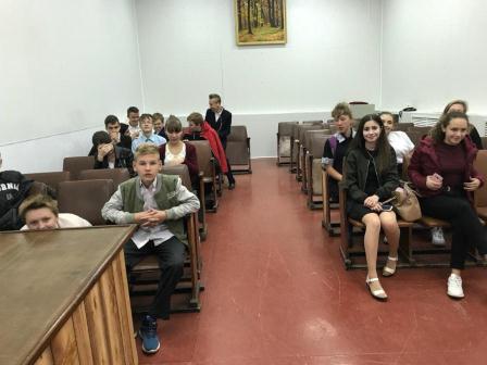 Школьники посетили Тбилисский маслосырзавод