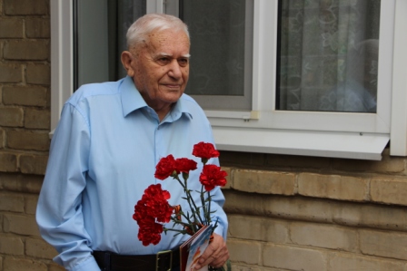 В Тбилисском районе поздравили участников войны