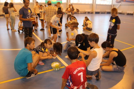 В Тбилисской прошел турнир здоровья для детей из замещающих семей