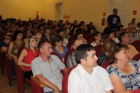 Член фракции «ЕДИНОЙ РОССИИ» в кубанском парламенте выступил с отчетом перед тбилисцами