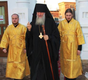 В храме Андрея Первозванного литургию провел Преосвященнейший Стефан, епископ Тихорецкий и Кореновский 