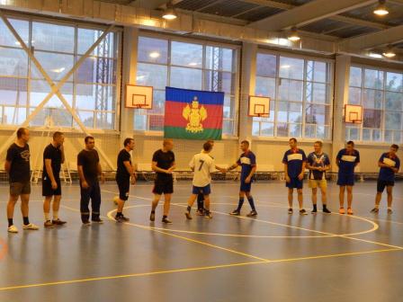 В «Олимпе» прошла товарищеская встреча по футболу