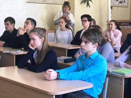 Тбилисские волонтеры провели патриотическую акцию, посвященную 75-летию освобождения Ленинграда от фашистской блокады