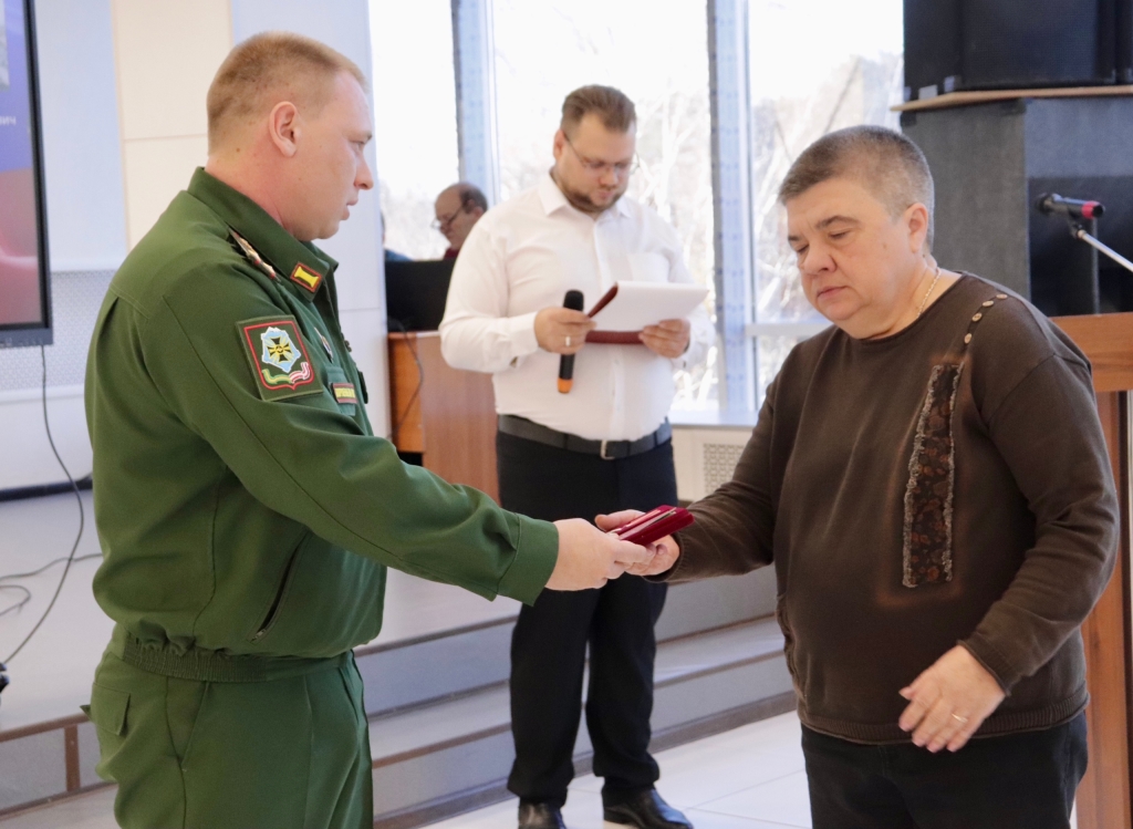 Награды мужества - семьям героев СВО