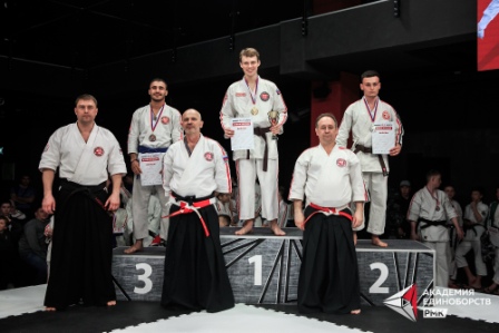 Серебро завоевал тбилисский спортсмен на Кубке России по косике каратэ