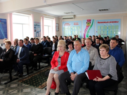 В Тбилисском районе поздравили ветеранов органов внутренних дел и внутренних войск