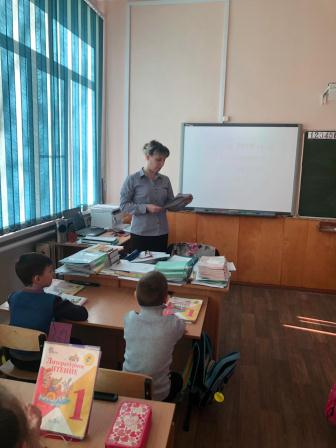 В школах района проходят классные часы, посвящённые трагедии в Чернобыле