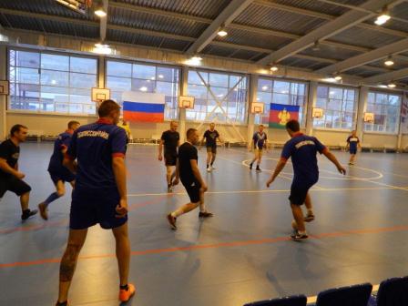 В «Олимпе» прошла товарищеская встреча по футболу