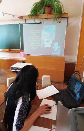 Музыкальный микрофон «И песня тоже воевала»