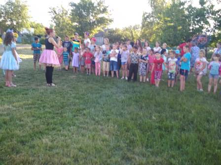 В Тбилисском районе заработали дворовые площадки