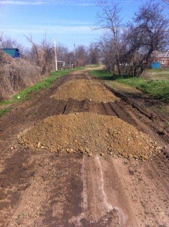 В поселке Октябрьском провели большой субботник