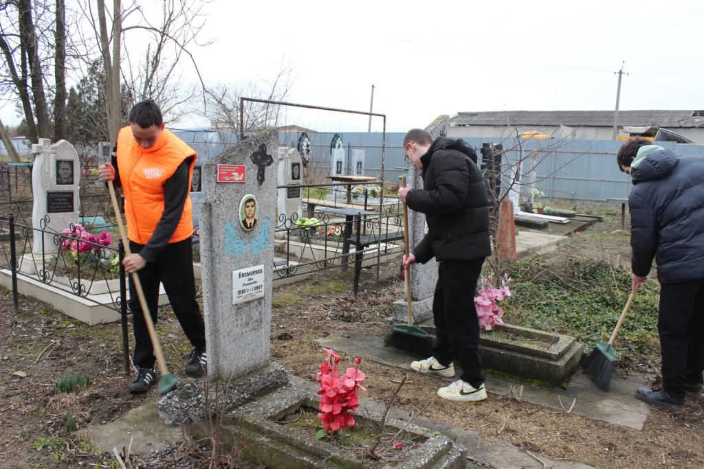 Сохраняя память героев!