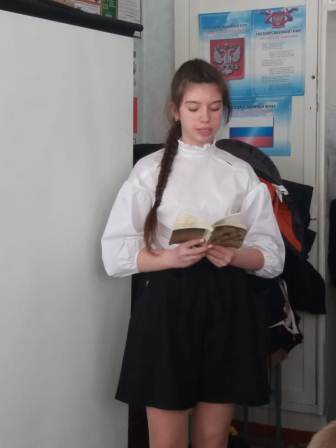 Тбилисские школьники познакомились с творчеством поэта Ивана Вараввы