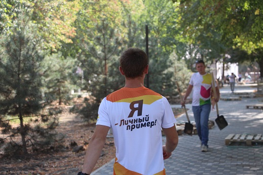 Большой субботник состоялся в тбилисском парке