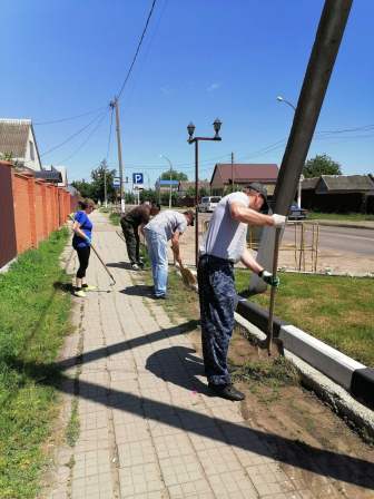 В Тбилисской привели в порядок остановочные пункты