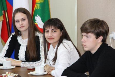 Глава Тбилисского района встретился с президентами школ