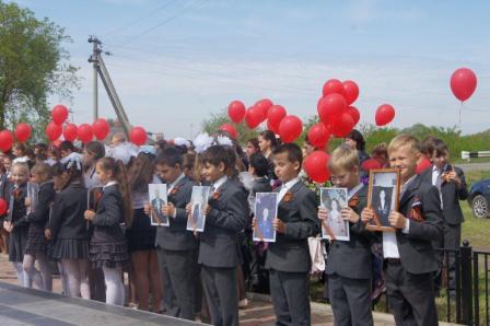 У мемориала хутора Северин состоялся митинг