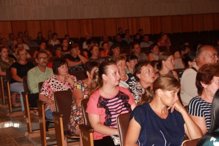 Глава района посетил хутор Песчаный