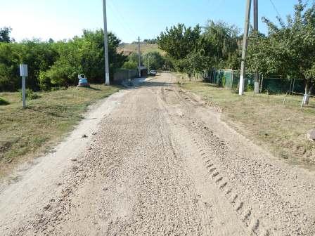 В Тбилисской прогрейдировали дороги на двух улицах