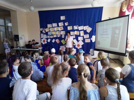 Юные тбилисцы познакомились с творчеством Виталия Бианки