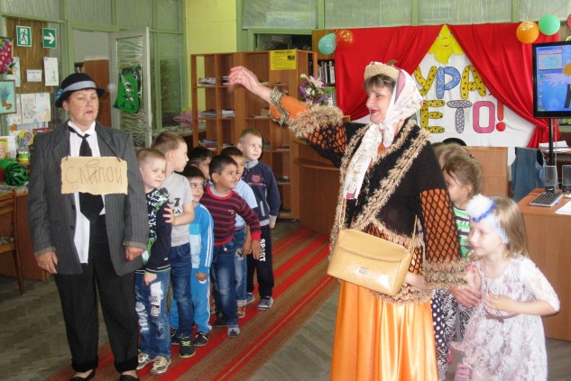 В детской библиотеке