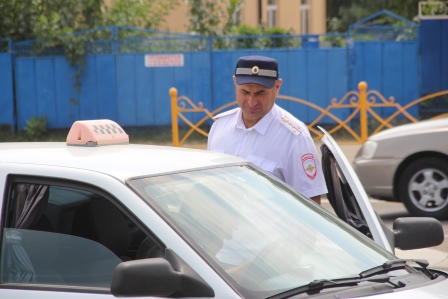 В Тбилисском районе прошла акция «Узнай о своих долгах» 