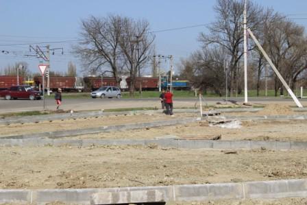 Работы на спорткомплексе в Тбилисской идут полным ходом