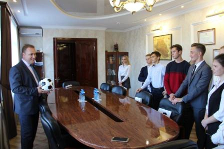 Глава Тбилисского района встретился с президентами школ