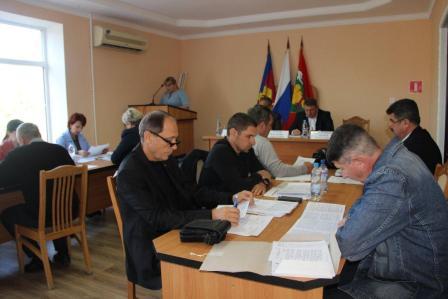 В администрации Тбилисского района прошла очередная сессия Совета