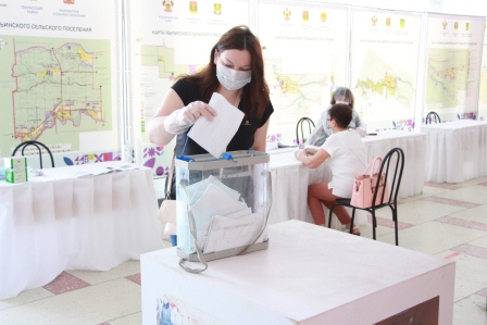 В Тбилисском районе начался второй день голосования по поправкам в Конституцию