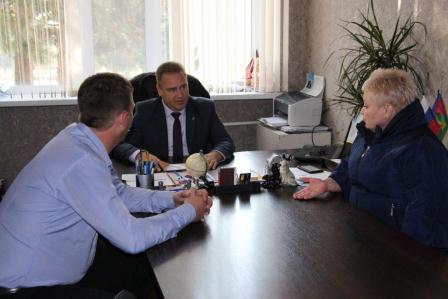 Евгений Ильин ответил на вопросы жителей Марьинского поселения