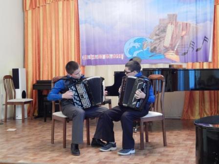 Юные музыканты из Тбилисской покорили жюри международного конкурса