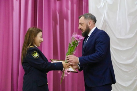 В Тбилисском районе отметили День судебного пристава