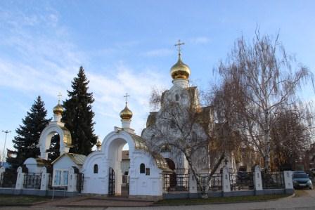 В храме Андрея Первозванного отмечают престольный праздник