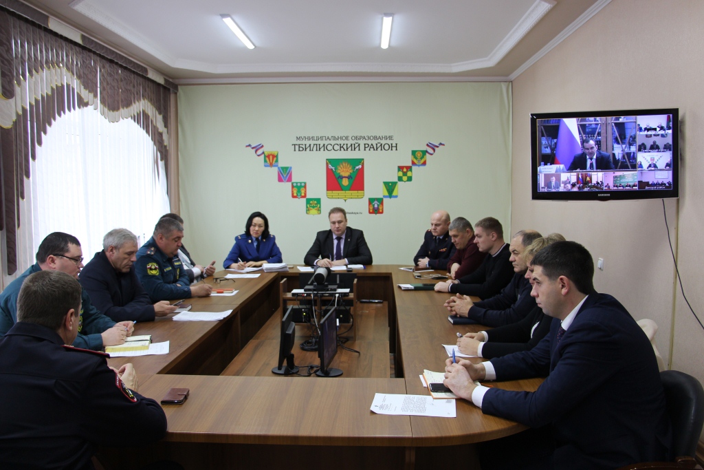 В Краснодарском крае обсудили вопросы миграционной политики