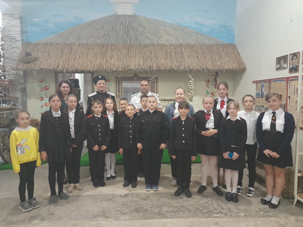 В Тбилисском районе почтили память казаков