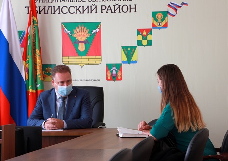 Глава района провел прием граждан Глава района провел прием граждан