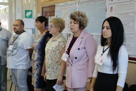 Стартовал первый день трехдневного голосования